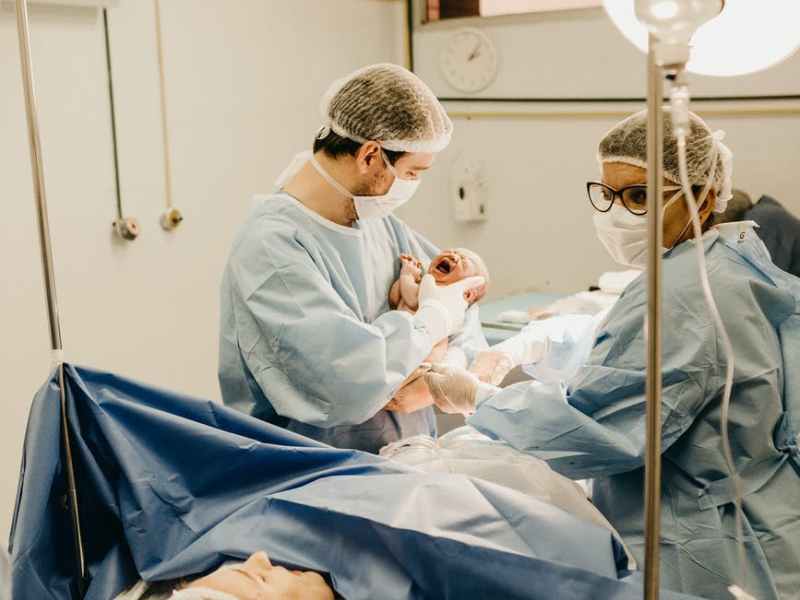 Какво да проучим при избор на болница за проследяване на бременността и раждането – Част Трета